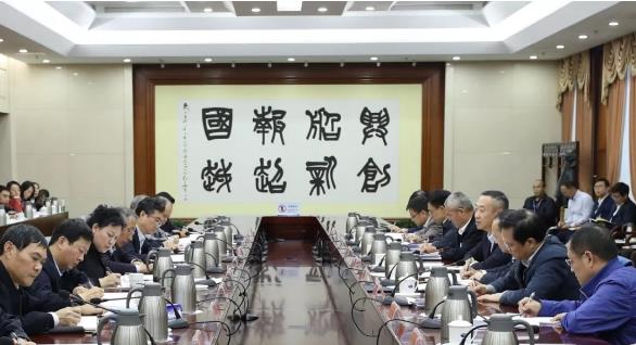 集團公司召開第一批“不忘初心、牢記使命”主題教育整治整改“回頭看”暨第二批工作推進會